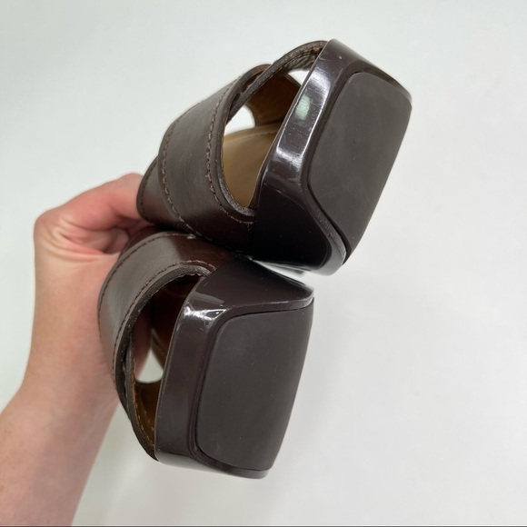 KORS Michael Kors Brown Leather 70s Retro Geometric Cut-out Platform Sandals - Picture 11 of 16